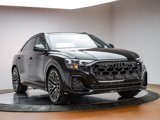 New 2025 Audi SQ8 Prestige image 3