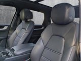 Used 2024 Porsche Cayenne image 5