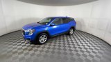 Used 2024 GMC Terrain SLE image 4