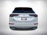 New 2025 Mitsubishi Outlander SE image 4