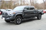 Used 2019 Toyota Tacoma TRD Sport image 3
