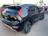 Used 2023 Kia Niro SX Touring image 4
