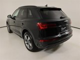 Used 2024 Audi Q5 2.0T Premium Plus w/ Premium Plus Package image 3