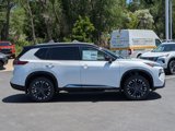 New 2025 Nissan Rogue Platinum image 2