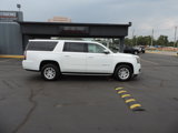 Used 2019 GMC Yukon XL SLT image 3