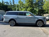 New 2025 Lincoln Navigator L Reserve image 2