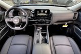 New 2025 Nissan Pathfinder SL image 6