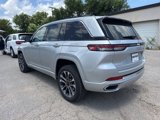 New 2025 Jeep Grand Cherokee Overland image 4