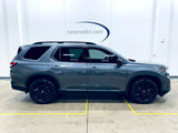 Used 2025 Honda Pilot Black Edition image 2