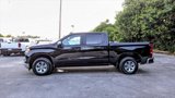 Used 2025 Chevrolet Silverado 1500 LT image 3