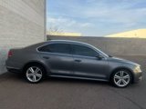 Used 2013 Volkswagen Passat TDI SEL Premium image 4