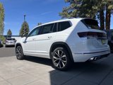 New 2025 Volkswagen Atlas SEL Premium R-Line image 4