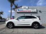 Used 2022 Kia Niro LXS image 2