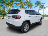 Used 2024 Jeep Compass Sport image 4