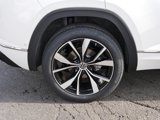 New 2025 Volkswagen Atlas Cross Sport SEL Premium R-Line image 5
