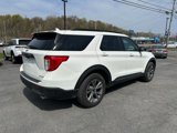 Used 2022 Ford Explorer XLT w/ Equipment Group 202A image 5