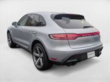 Certified 2024 Porsche Macan image 3