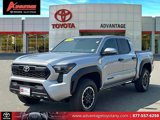 Certified 2025 Toyota Tacoma TRD Off-Road image 4