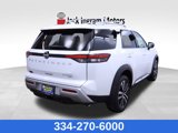New 2025 Nissan Pathfinder Platinum image 5