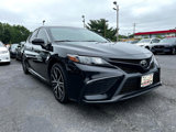 Used 2021 Toyota Camry SE image 3