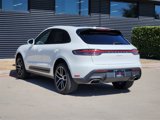 Certified 2024 Porsche Macan image 3