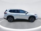 Used 2025 Nissan Rogue SV image 4