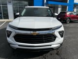 New 2025 Chevrolet TrailBlazer LT w/ Convenience Package image 2