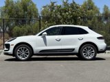 Used 2025 Porsche Macan image 2