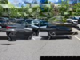 Used 2022 BMW 540i w/ Premium Package image 2