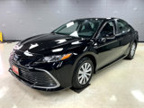 Used 2021 Toyota Camry LE image 5