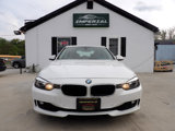 Used 2014 BMW 320i Sedan w/ Premium Package image 2