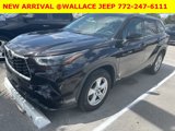 Used 2022 Toyota Highlander L image 3