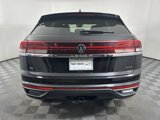 Used 2024 Volkswagen Atlas Cross Sport SE image 5