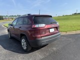 Used 2021 Jeep Cherokee Latitude image 3