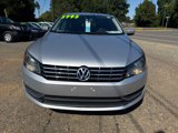 Used 2013 Volkswagen Passat TDI SE image 3