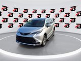 Used 2024 Toyota Sienna LE image 3