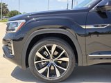New 2025 Volkswagen Atlas SEL Premium R-Line image 5