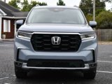 New 2025 Honda Pilot Touring image 2
