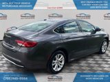 Used 2015 Chrysler 200 Limited w/ Convenience Group image 4