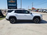 New 2026 Chevrolet Equinox ACTIV w/ Convenience Package III image 3