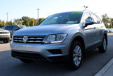 Used 2020 Volkswagen Tiguan S image 3