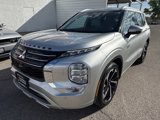 New 2025 Mitsubishi Outlander SEL image 3