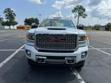 Used 2018 GMC Sierra 2500 Denali w/ Duramax Plus Package image 3