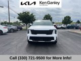 Certified 2025 Kia Sorento S w/ Panoramic Sunroof Package image 4