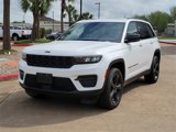 Used 2023 Jeep Grand Cherokee Altitude image 3