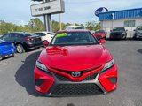 Used 2020 Toyota Camry SE image 4