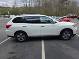 Used 2020 Nissan Pathfinder SV image 6