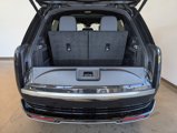 New 2025 Land Rover Range Rover Long Wheelbase SE image 5