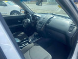 Used 2013 Kia Soul + image 6