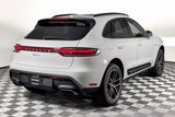 Certified 2024 Porsche Macan image 5